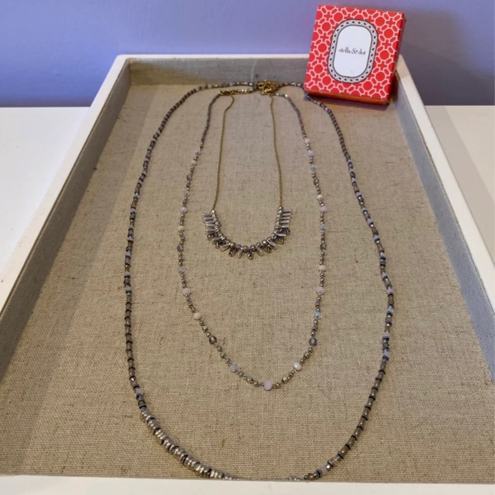 Stella and Dot Necklace